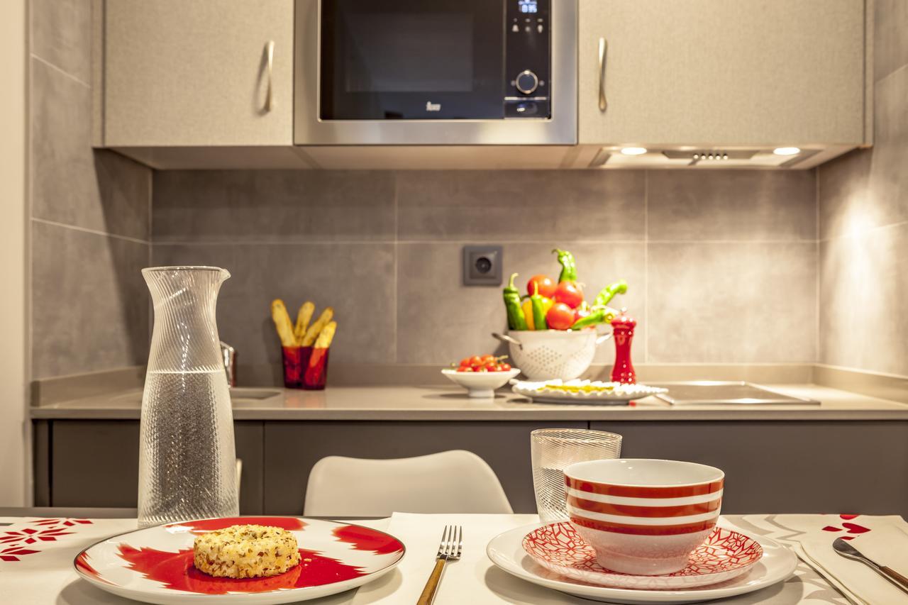 Apartahotel 5Dos5 Οβιέδο Εξωτερικό φωτογραφία