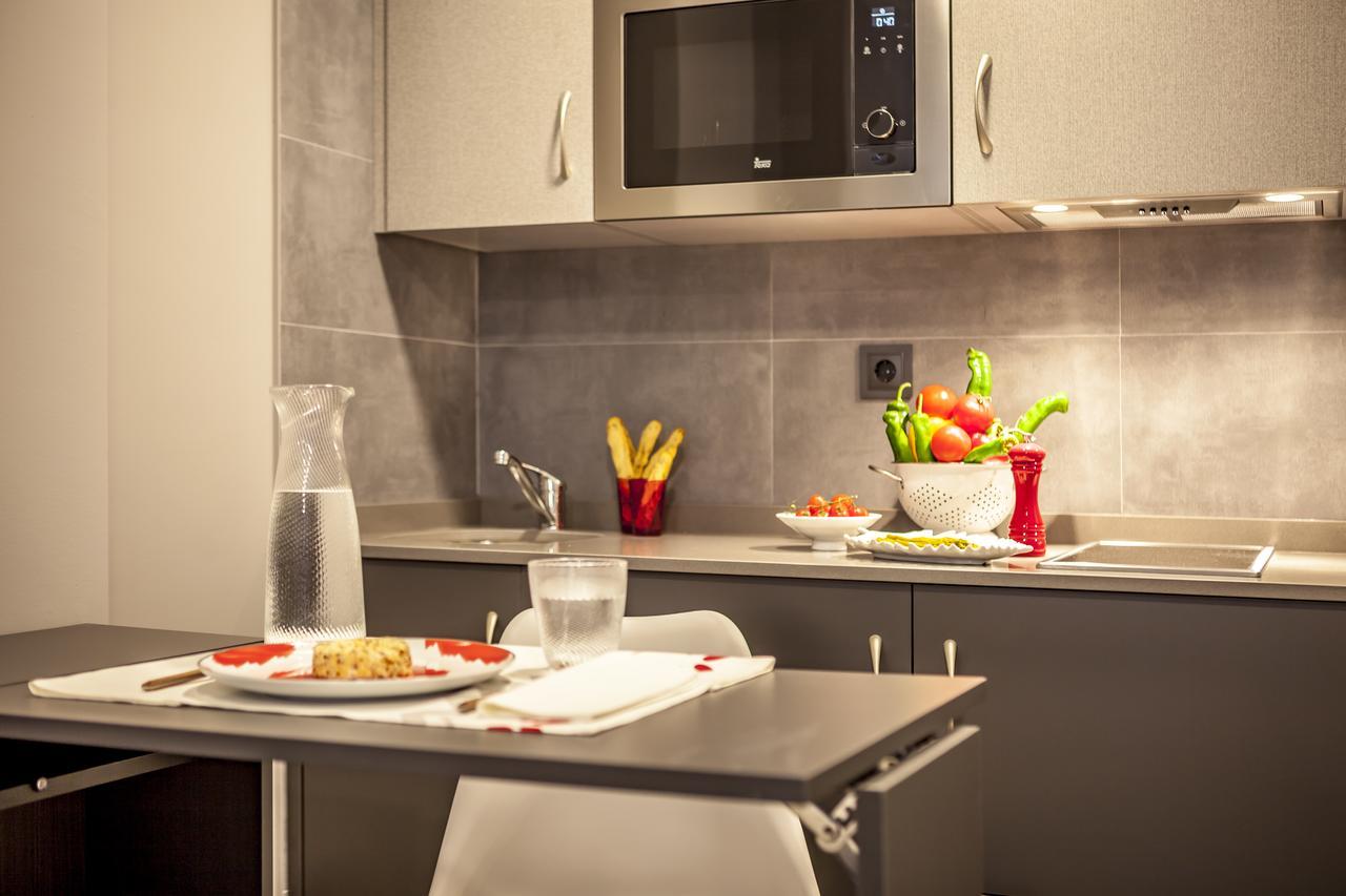 Apartahotel 5Dos5 Οβιέδο Εξωτερικό φωτογραφία