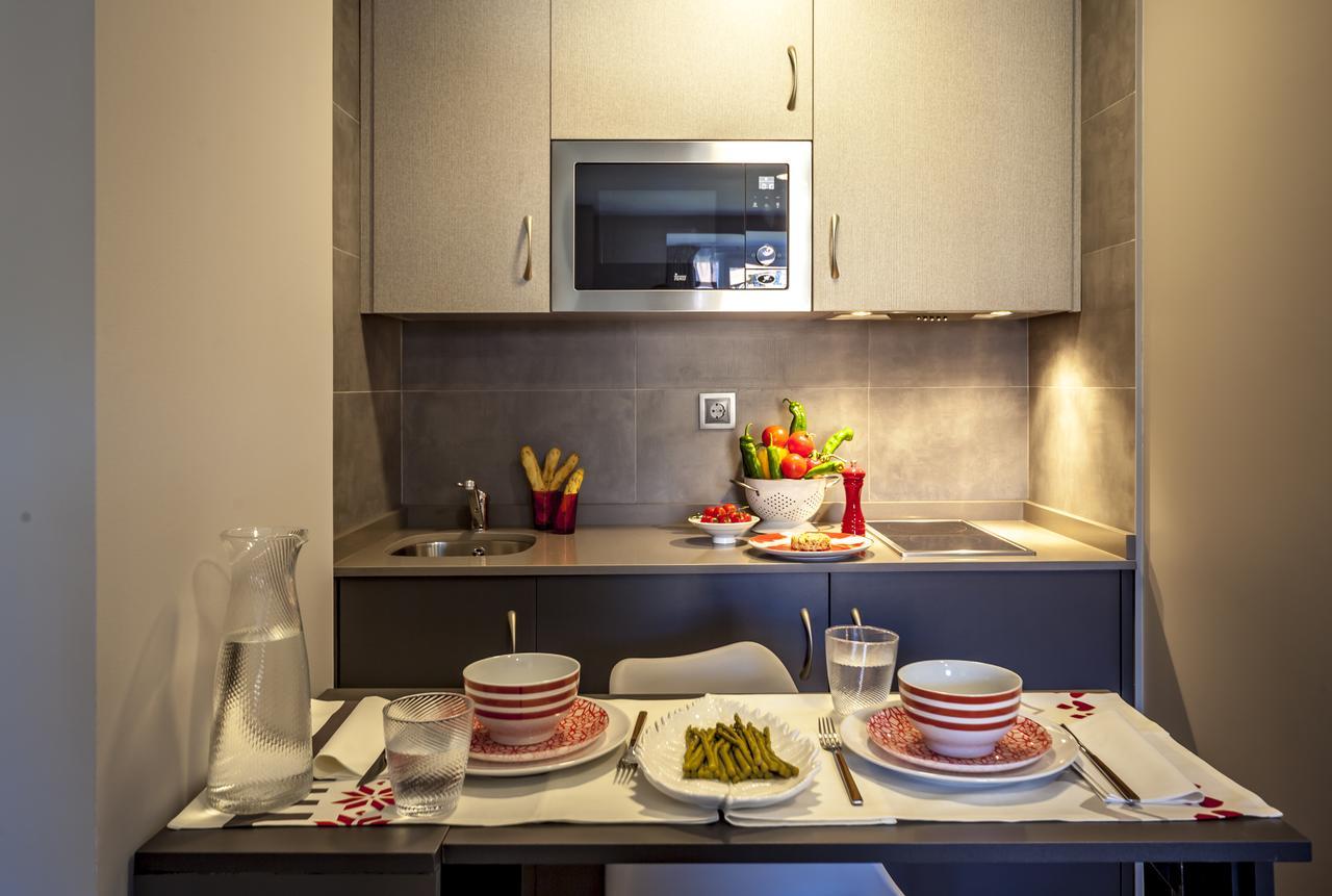 Apartahotel 5Dos5 Οβιέδο Εξωτερικό φωτογραφία